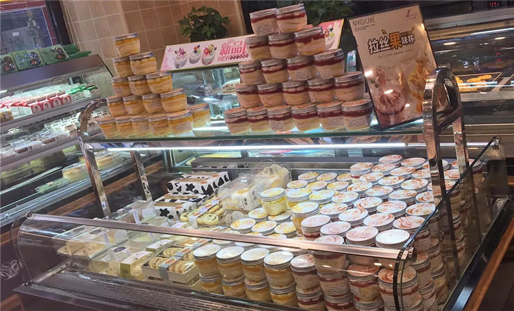 1557971350295544.jpg 美果樹醬心裸蛋糕